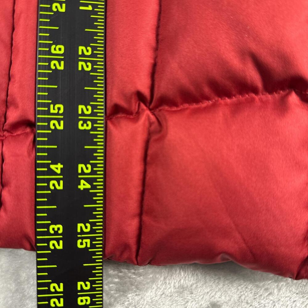 Eddie Bauer Down Puffer Vest Womens Medium Maroon Red Quilted Sleeveless - Picture 6 of 7